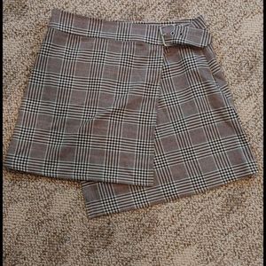 Forever 21 adjustable plaid skirt (m)